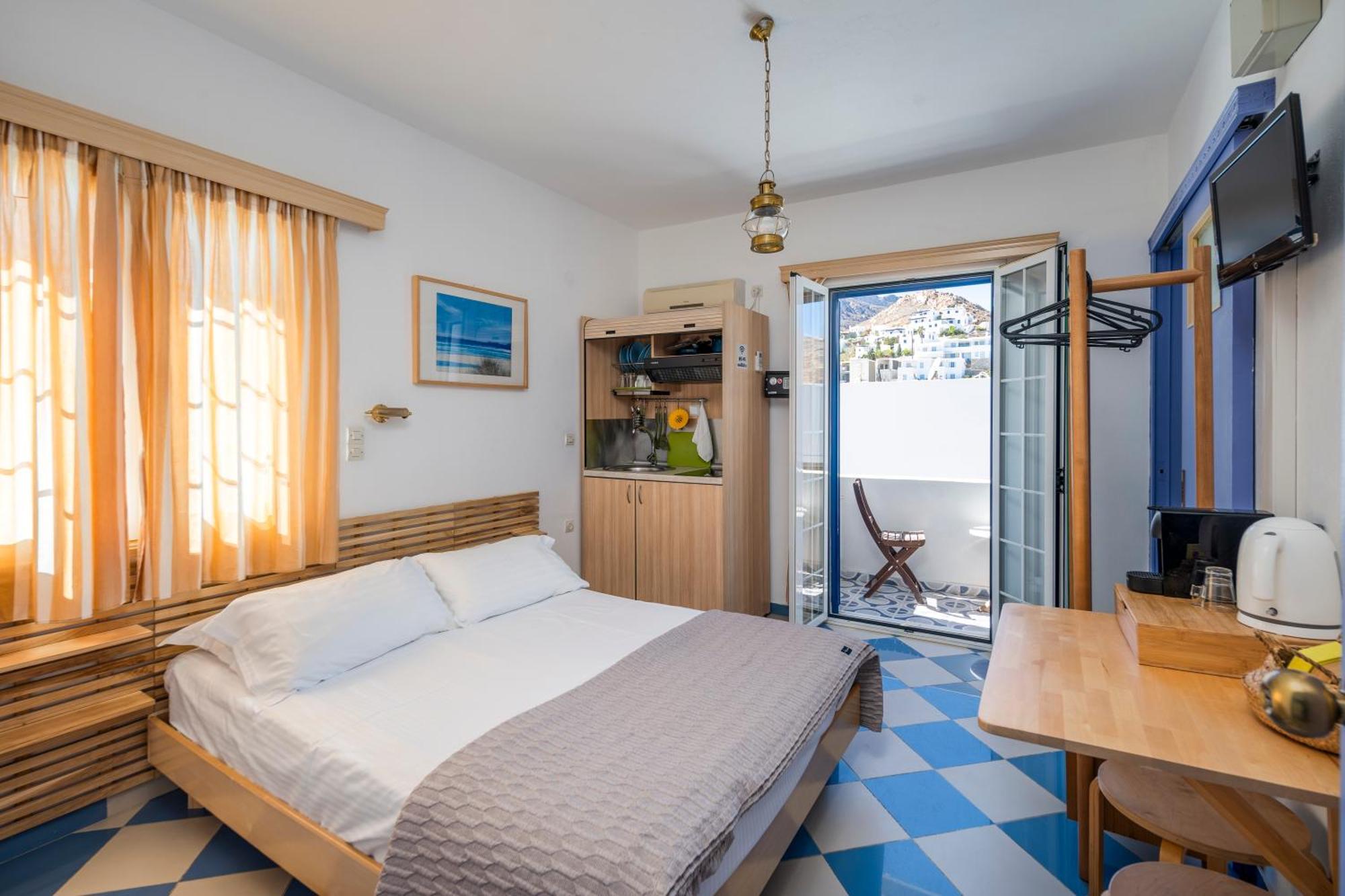 Bofor Studios & Rooms Λιβαδάκια Δωμάτιο φωτογραφία