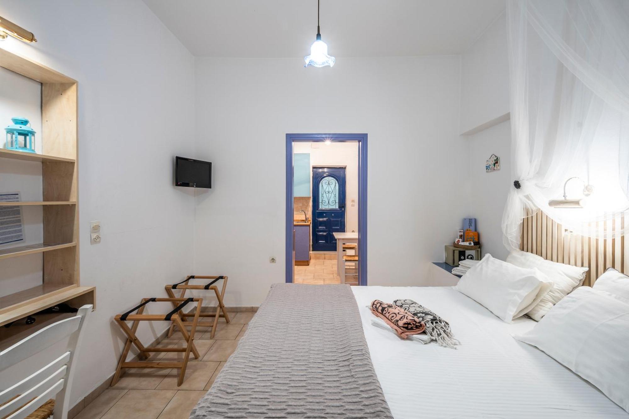 Bofor Studios & Rooms Λιβαδάκια Δωμάτιο φωτογραφία