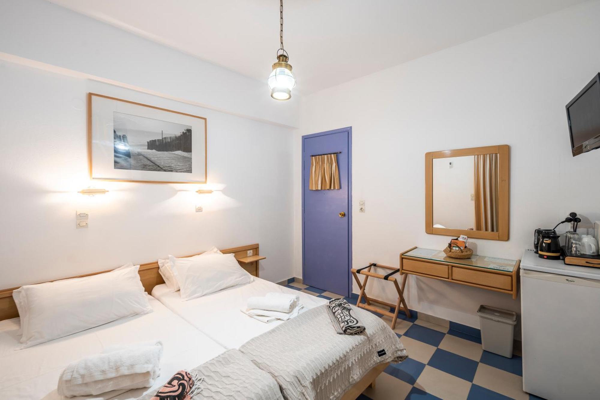 Bofor Studios & Rooms Λιβαδάκια Δωμάτιο φωτογραφία